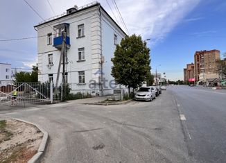 Продается двухкомнатная квартира, 46.5 м2, Казань, улица Восстания, 106