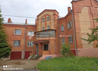 4-комнатная квартира на продажу, 213.1 м2, Новомичуринск, Молодежная улица, 6