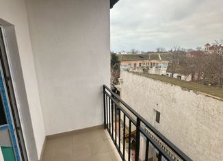 Продается 1-комнатная квартира, 22.8 м2, Евпатория, улица Матвеева, 1