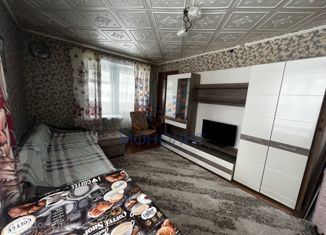 Продается двухкомнатная квартира, 43.4 м2, Канаш, улица Толстого, 13