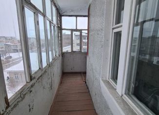 Продажа 2-комнатной квартиры, 50.2 м2, Саяногорск, микрорайон Ленинградский, 37