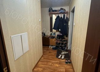 Продается 1-комнатная квартира, 32 м2, Балашов, улица Титова, 13А