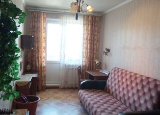 Продается 3-комнатная квартира, 61 м2, Нижний Новгород, улица Сергея Есенина, 34, микрорайон Мещерское Озеро-2