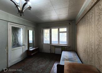 Трехкомнатная квартира на продажу, 56 м2, Астрахань, улица Яблочкова, 2Б
