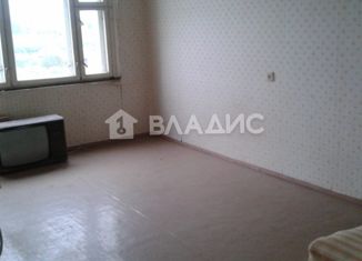 Продам 3-комнатную квартиру, 73 м2, поселок Серково, Новая улица, 2