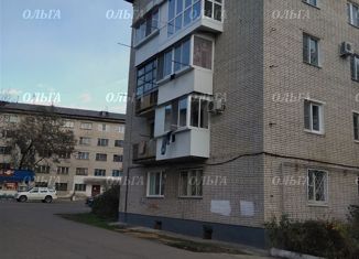 Продается четырехкомнатная квартира, 62 м2, Еврейская АО, улица Чапаева, 20