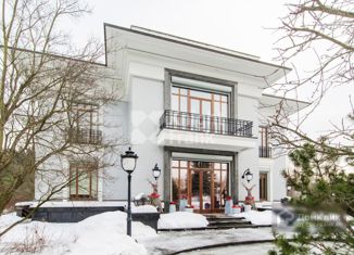 Продам дом, 1315 м2, деревня Переделки