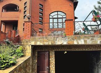 Продаю дом, 500 м2, поселок Быково