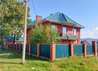 Продается дом, 200 м2, рабочий поселок Большая Речка, улица Карла Маркса