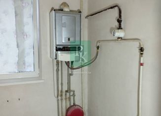 Продам четырехкомнатную квартиру, 83 м2, поселок городского типа Заозерное, улица Аллея Дружбы, 105