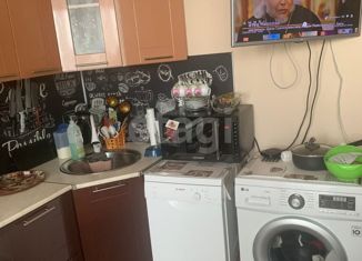 2-комнатная квартира на продажу, 60.6 м2, Муравленко, улица Муравленко, 48