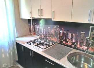 Продаю 1-комнатную квартиру, 212 м2, Магнитогорск, улица имени Газеты Правда, 83