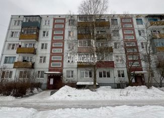 3-комнатная квартира на продажу, 48 м2, Светогорск, улица Гарькавого, 16
