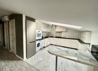 Продам 4-комнатную квартиру, 152 м2, Ставропольский край, улица Бунимовича, 19