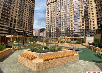 Продаю двухкомнатную квартиру, 68 м2, Краснодар, Гаражная улица, 87к1, ЖК Маршал