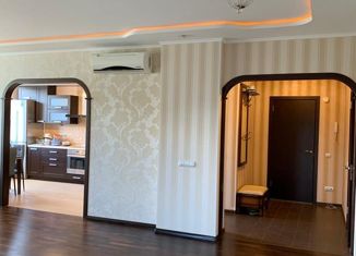 Сдам 3-ком. квартиру, 111 м2, Сестрорецк, улица Воскова, 5