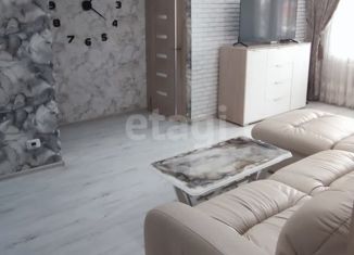 Продаю 3-комнатную квартиру, 55.5 м2, Артём, улица Ватутина, 1