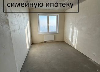 Продам 1-комнатную квартиру, 39 м2, Красноярск, Свободный проспект, 66М