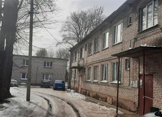 Однокомнатная квартира на продажу, 31.8 м2, деревня Ивановка, деревня Ивановка, 1