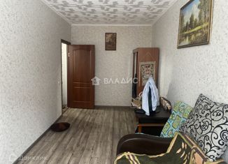 Продается двухкомнатная квартира, 45.5 м2, Лакинск, Майская улица, 1А
