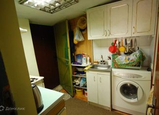 Продается 2-комнатная квартира, 24.8 м2, Евпатория, улица Революции, 31А