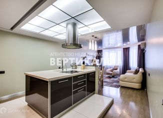 Сдаю 4-комнатную квартиру, 124 м2, Москва, улица Академика Опарина, 4к1, Обручевский район