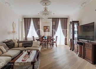 Сдается 4-комнатная квартира, 127 м2, Москва, Кутузовский проспект, 26к1, метро Студенческая