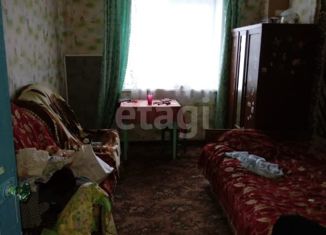 Продам 2-комнатную квартиру, 47 м2, деревня Березино, Центральная улица, 6