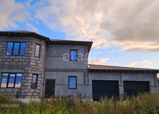 Продаю дом, 219 м2, коттеджный поселок Шато-2