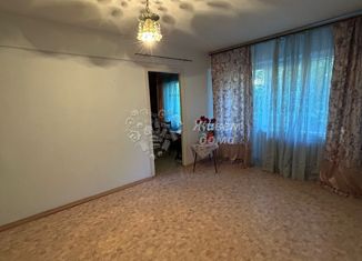 Продажа двухкомнатной квартиры, 44.3 м2, Волгоград, улица 64-й Армии, 34Б