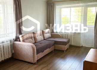 Продается 2-комнатная квартира, 42.5 м2, Свердловская область, улица Саввы Белых, 5