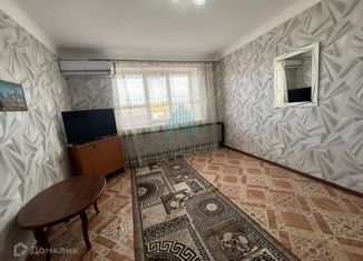 Продаю 2-комнатную квартиру, 35.4 м2, Астраханская область, улица Александра Блока, 16