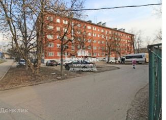 Продам комнату, 30 м2, Калуга, улица Салтыкова-Щедрина, 68