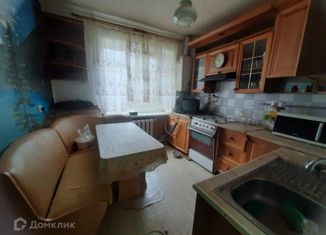 Продажа 3-комнатной квартиры, 70 м2, станица Суворовская, улица Карла Маркса, 1В