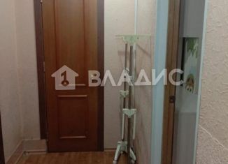 Продажа 2-комнатной квартиры, 50.7 м2, Артём, улица Дзержинского, 5/1