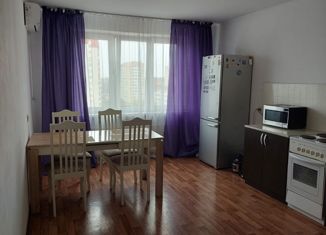 Трехкомнатная квартира на продажу, 83 м2, Краснодар, 3-я Целиноградская улица, 1, 3-я Целиноградская улица