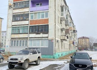 Продажа трехкомнатной квартиры, 64.4 м2, Находка, улица Постышева, 1