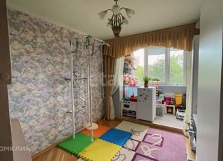 Продаю 3-комнатную квартиру, 68 м2, Краснодарский край, улица Игнатова, 65