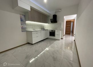 Продам 2-ком. квартиру, 75 м2, Краснодар, Гаражная улица, 87