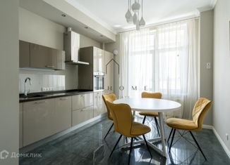 Сдается 2-ком. квартира, 84 м2, Санкт-Петербург, Пионерская улица, 50, ЖК Премьер Палас