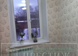 Продажа 2-ком. квартиры, 45.8 м2, Родники, площадь Ленина, 6