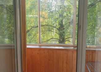 Продажа 2-ком. квартиры, 56.4 м2, Москва, улица Михайлова, 41, метро Окская