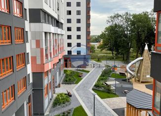 Продам 2-ком. квартиру, 65.2 м2, Калининград, улица Маршала Борзова, 109, ЖК Альпы