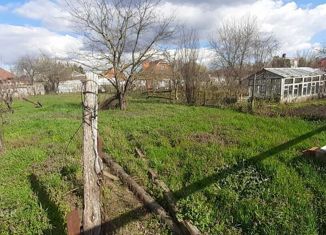 Продажа участка, 7 сот., станица Новотитаровская, улица Луначарского, 43