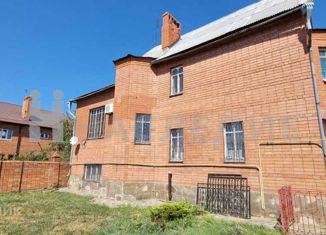 Продается дом, 270 м2, Шахты, проспект Василия Алексеева