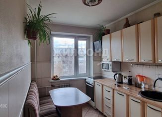 Продажа трехкомнатной квартиры, 61.8 м2, Новосибирская область, Весенняя улица, 18