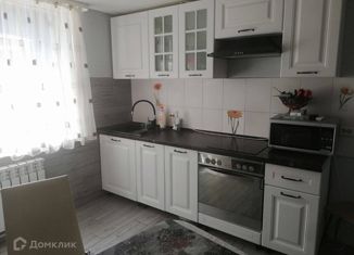 Продаю 2-ком. квартиру, 50.2 м2, Сочи, Строительный переулок, 7, микрорайон Донская