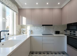 Продается четырехкомнатная квартира, 127 м2, Москва, Новочерёмушкинская улица, 50, метро Новые Черёмушки