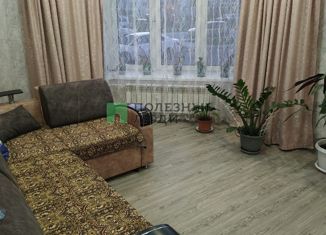 Продаю 3-комнатную квартиру, 72 м2, село Чигири, улица Василенко, 1/1