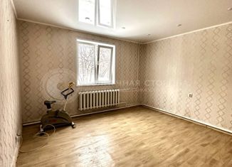 Двухкомнатная квартира на продажу, 61.1 м2, Северск, улица Мира, 5